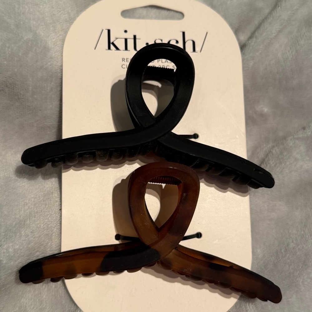 NEW Kitsch Elegant Black and Tortoise Hair Claw Clips